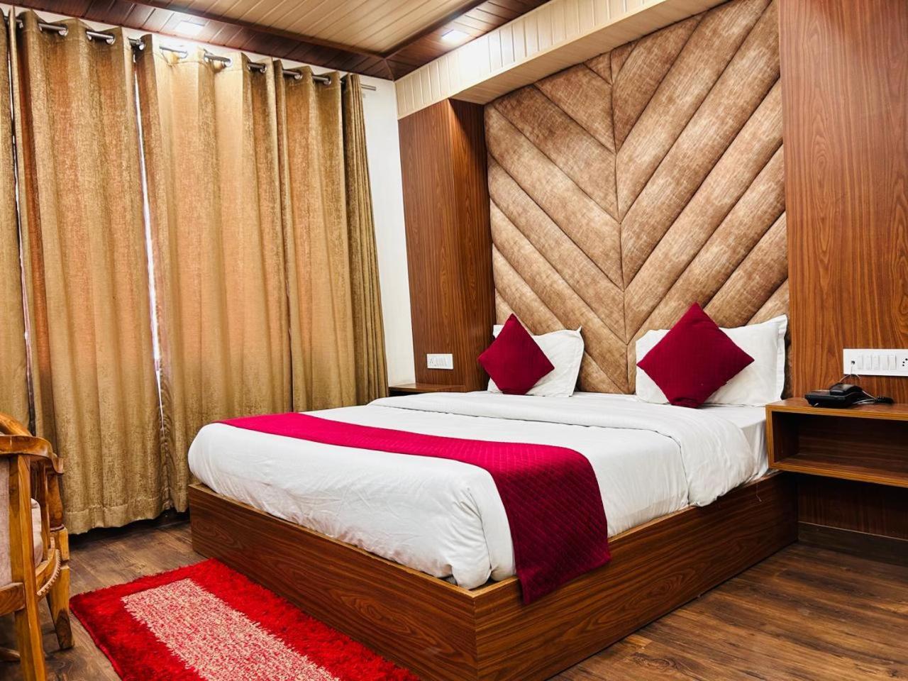 Yog Maya Regency B&B Shimla Dış mekan fotoğraf