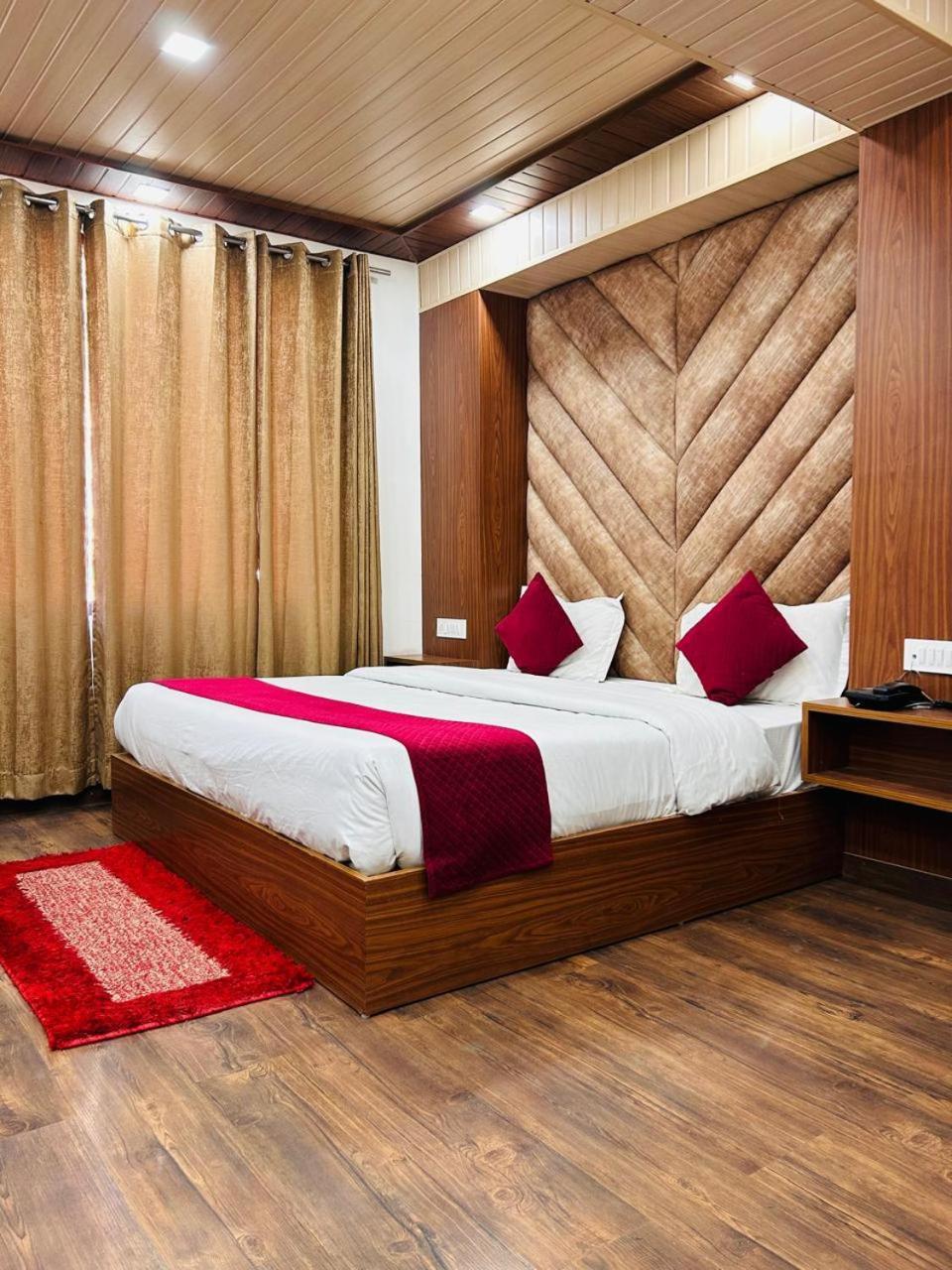 Yog Maya Regency B&B Shimla Dış mekan fotoğraf