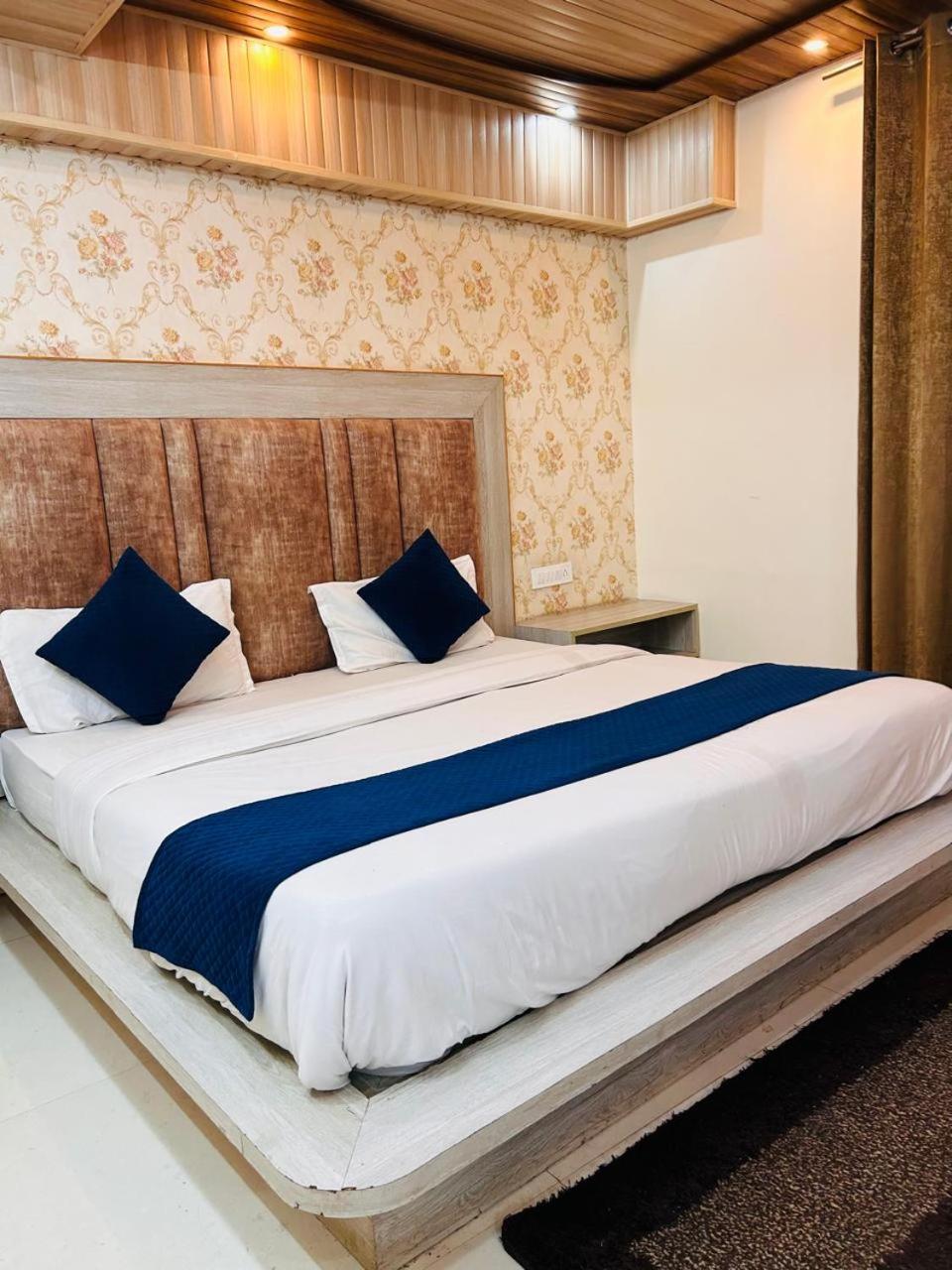 Yog Maya Regency B&B Shimla Dış mekan fotoğraf