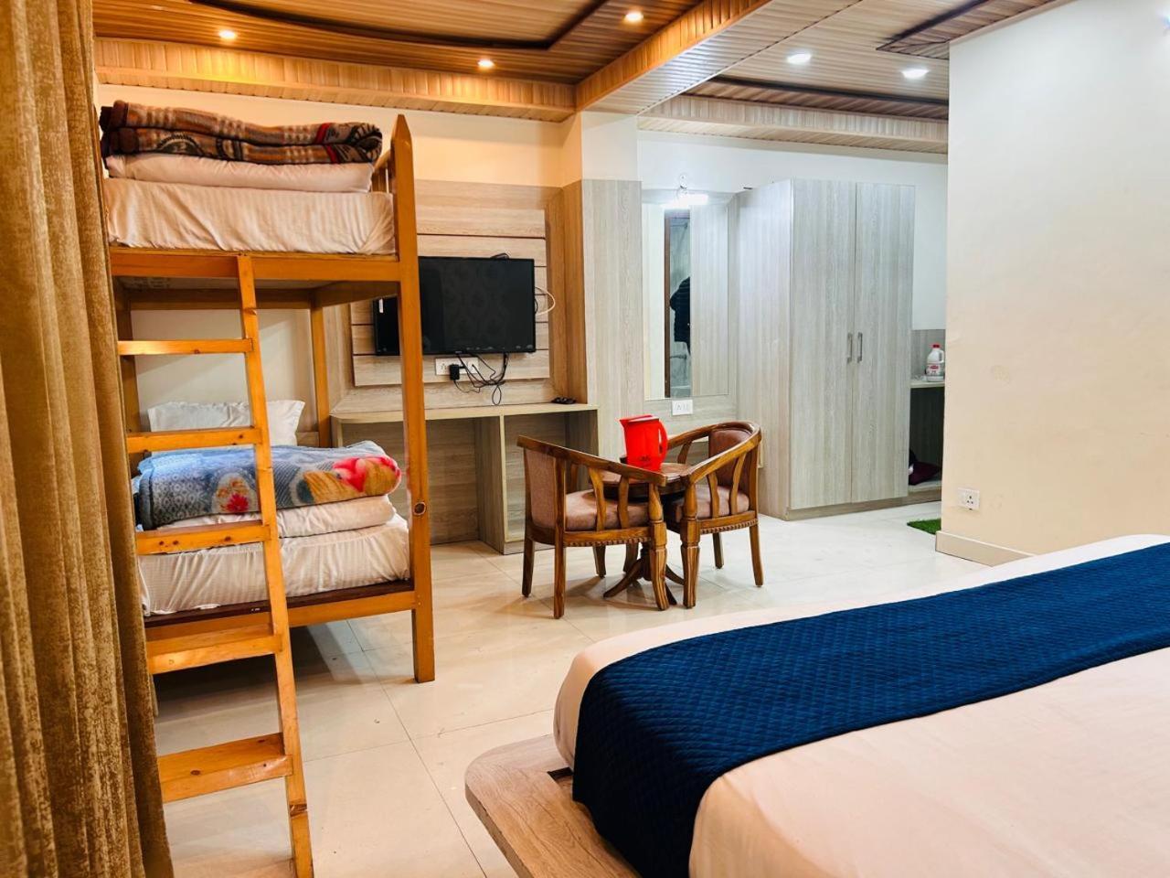 Yog Maya Regency B&B Shimla Dış mekan fotoğraf